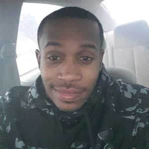 Meet your Posher, Emmanuel